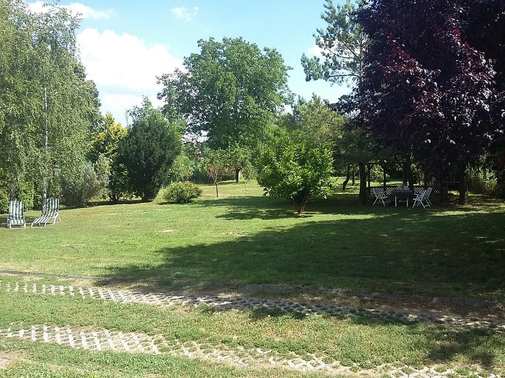 GESZTENYÉS Vendégház Harkány Exterior foto